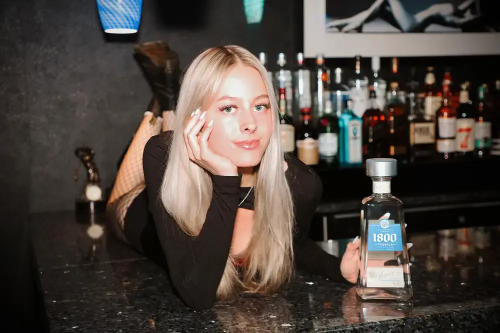 Bartender preparing drinks at Club 390