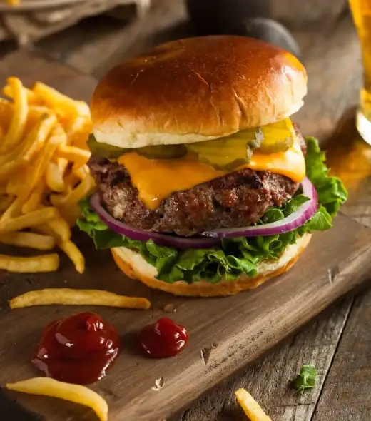 Club-390-Burger
